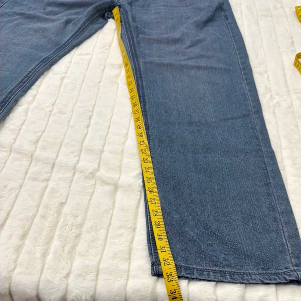 Men’s True Religion Straight Jean